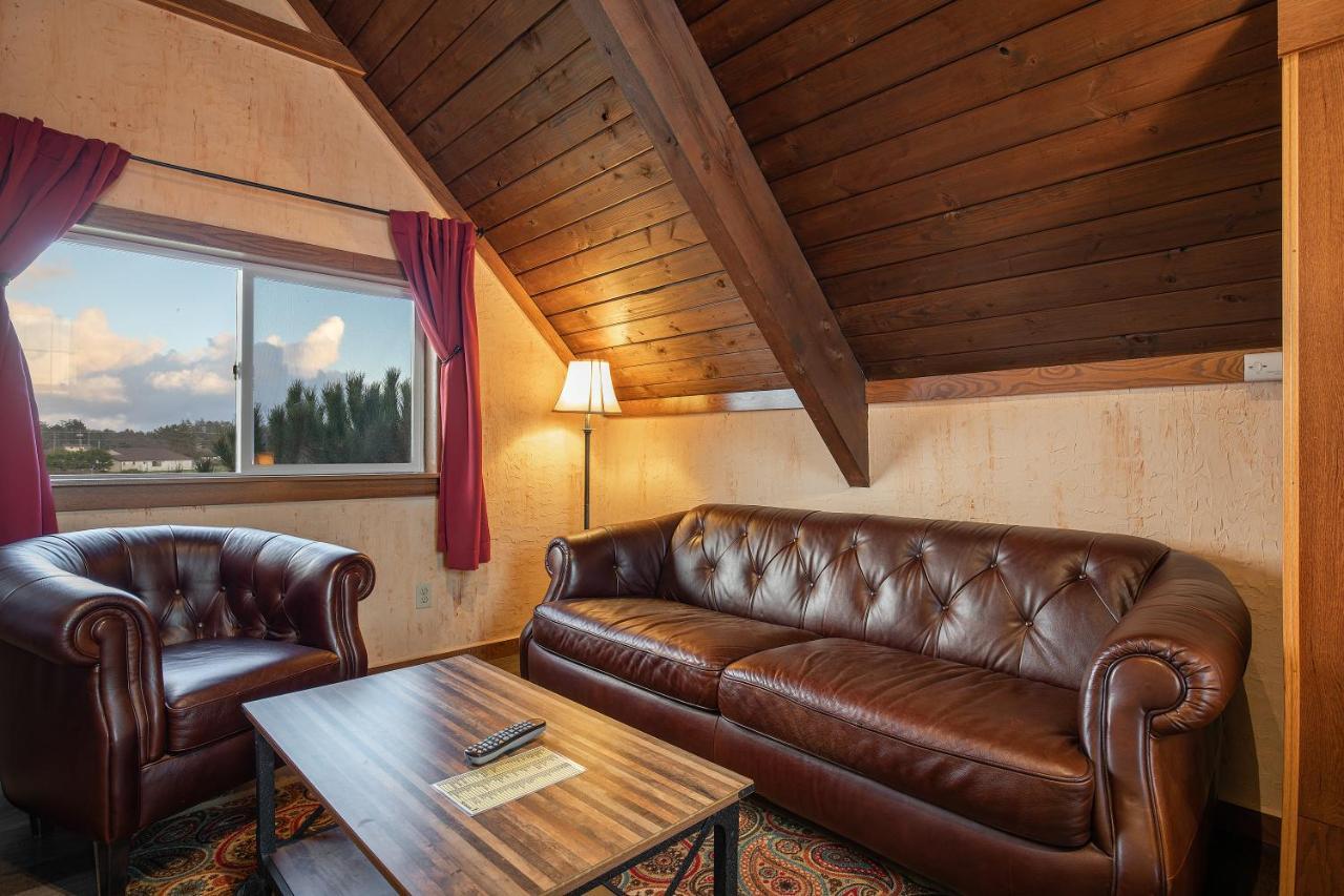 אושן שורס Wanderlust Inn מראה חיצוני תמונה